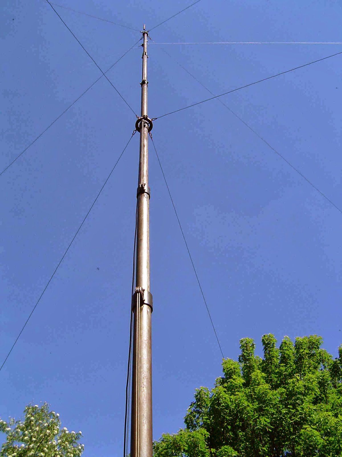 Amateur antenna tower