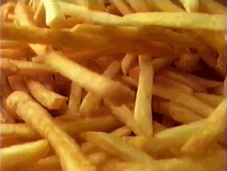 Duckling reccomend eating fries with
