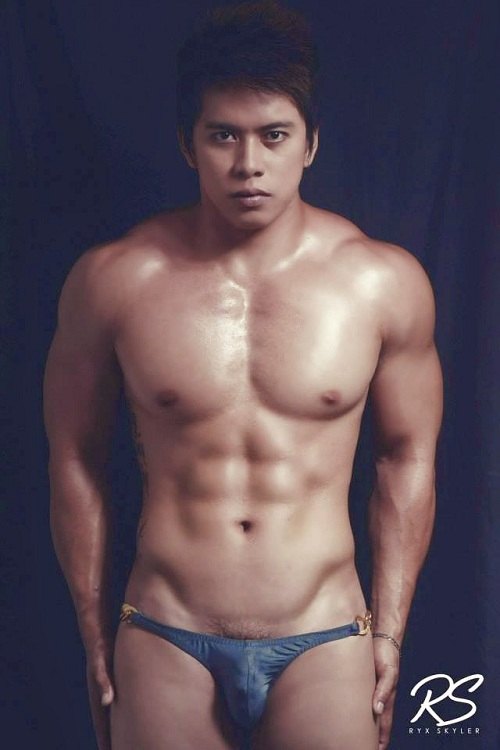 Spike reccomend pinoy cutie jakol gwapong binata