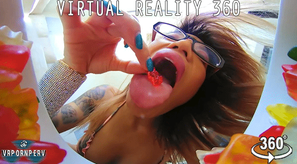 best of Scares shows preview giantess tiny mouth