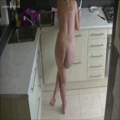 Princess recommendet shower naked desperate pees wife