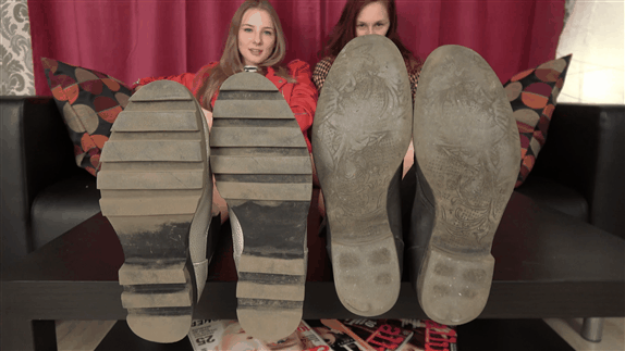 Dead R. reccomend human footstool licks dirty heels soles