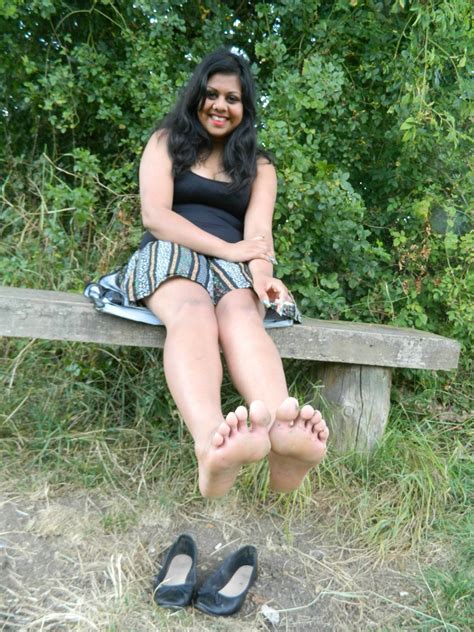 Indian amateur kikis public nudity outdoor