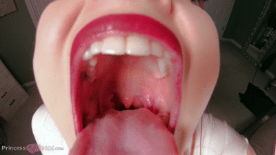 best of Scares shows preview giantess tiny mouth